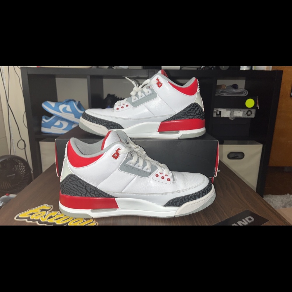 Jordan 3 Fire Red with box
